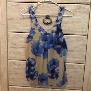 Blue floral blouse - sleeveless